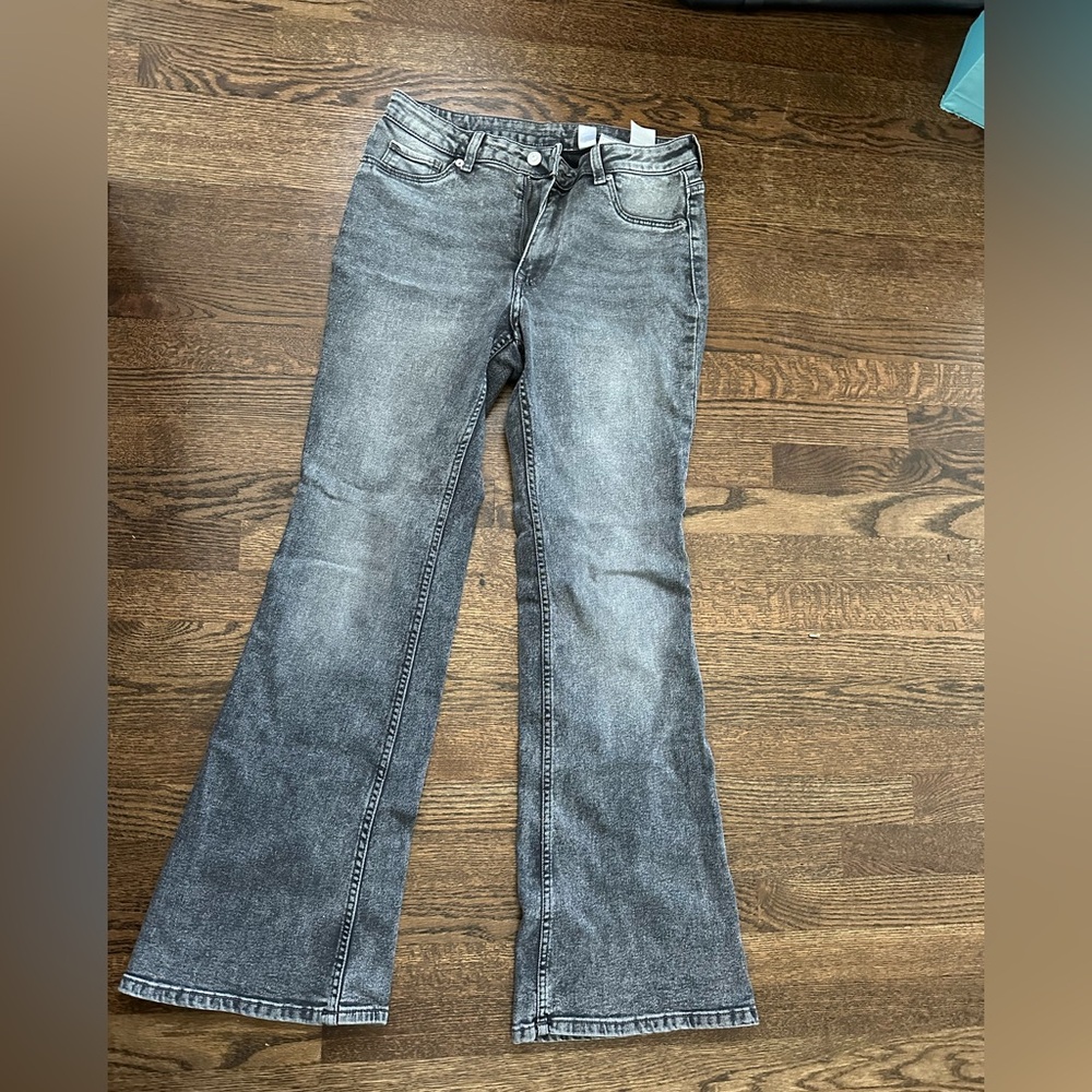 H&M Flared Washed Black Jeans – Mid-Rise, Stretchy, Flared Leg – Size 10, NWOT